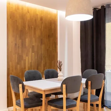 Exclusive 2 Bedrooms Apartmán *