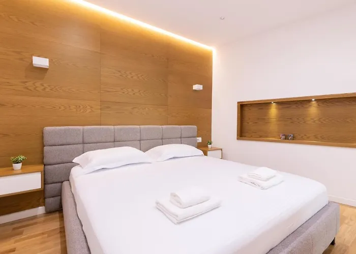 Apartment Exclusive 2 Bedrooms Tirana