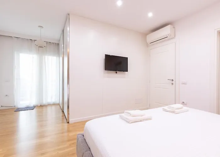 Apartment Exclusive 2 Bedrooms *