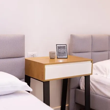 아파트 Exclusive 2 Bedrooms *