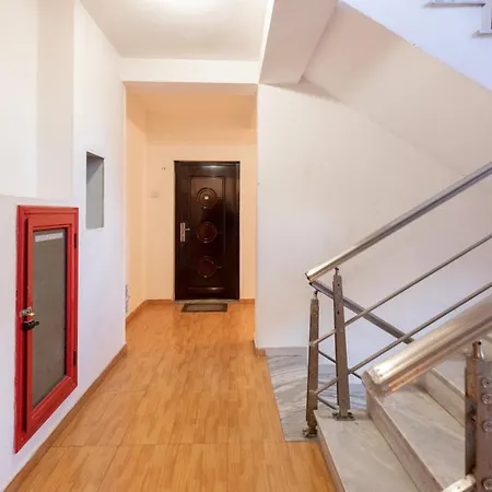 아파트 Exclusive 2 Bedrooms 티라나