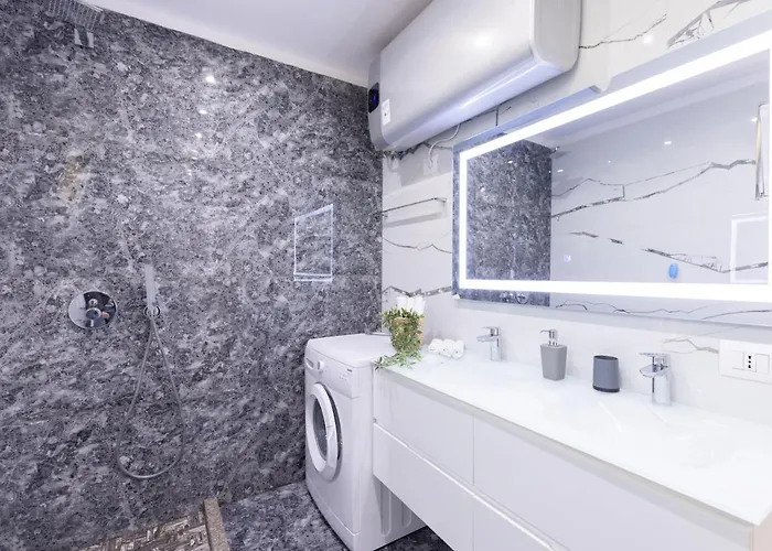 Exclusive 2 Bedrooms Apartmán